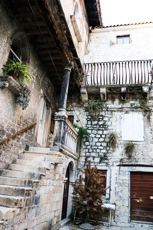 Apartment Fabijanko Oldtown Traù Croazia