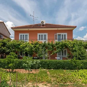  Appartement Marinella